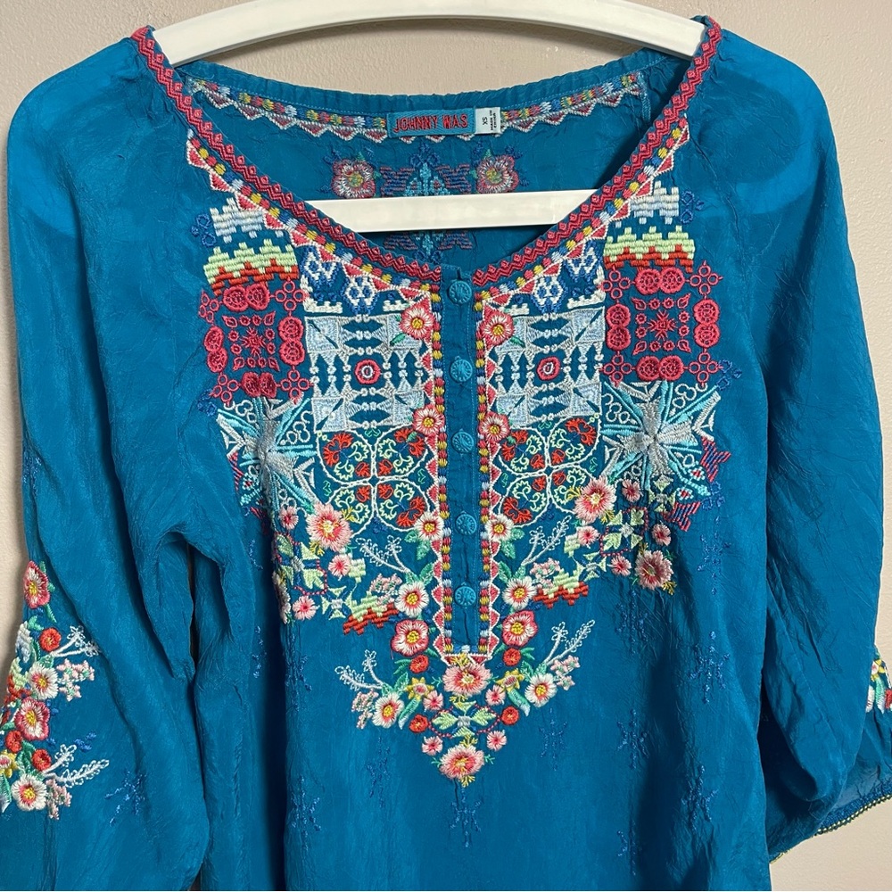 Johnny Was Cupra Rayon Embroidered Boho Blouse 3/4 sleeve Top XS - Picture 8 of 11